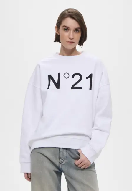 Свитшот N21. Цвет: белый.