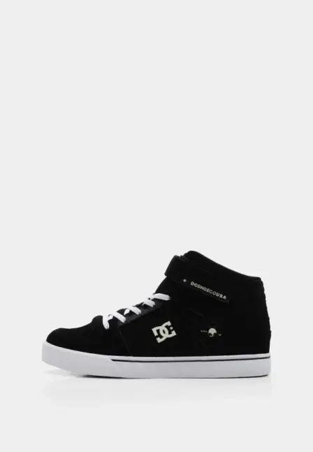 Кеды DC Shoes. Цвет: черный. Материал: натуральный нубук.