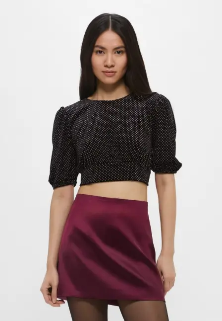Блуза H&M. Цвет: черный.