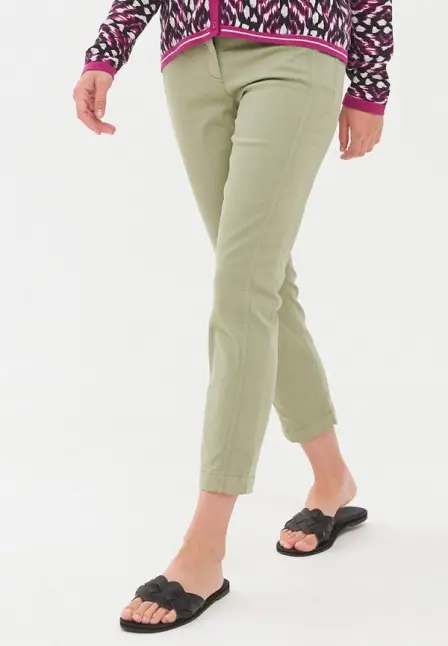 Джинсы Gerry Weber. Цвет: хаки.