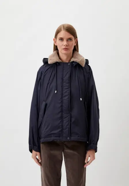 Куртка утепленная Weekend Max Mara. Цвет: синий.